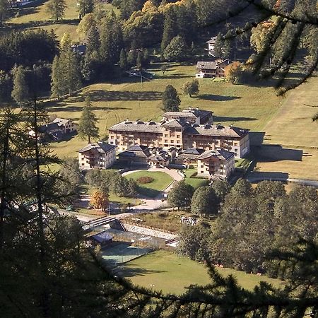 Residenza Del Sole Aparthotel Gressoney-Saint-Jean Buitenkant foto