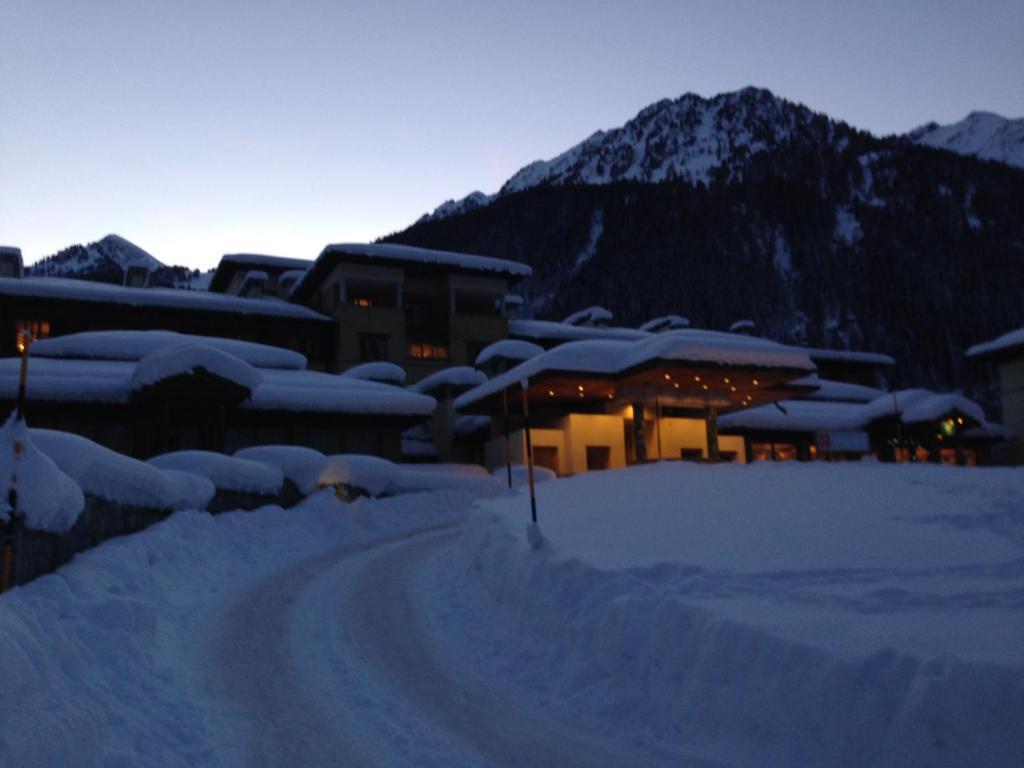 Residenza Del Sole Aparthotel Gressoney-Saint-Jean Buitenkant foto